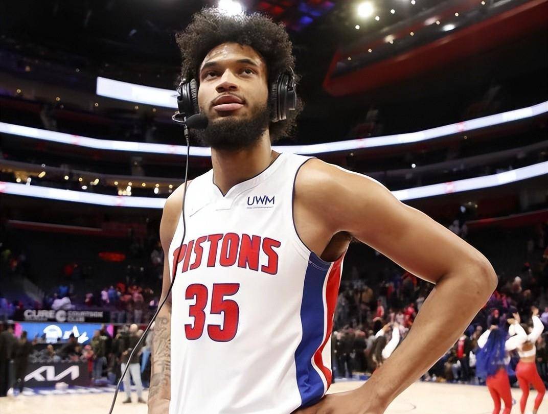 但防守端的 但防守端的