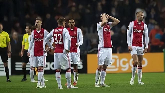 力让球队的 力让球队的